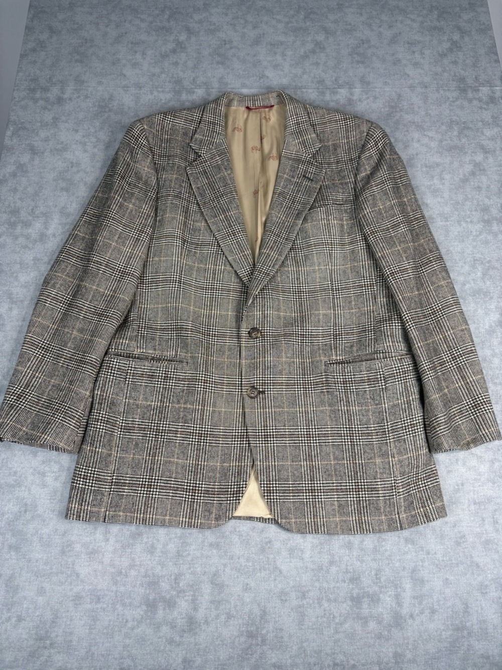 VTG Jos A Bank Blazer Mens 40R Sport Coat Plaid Camel Hair Executive USA Made